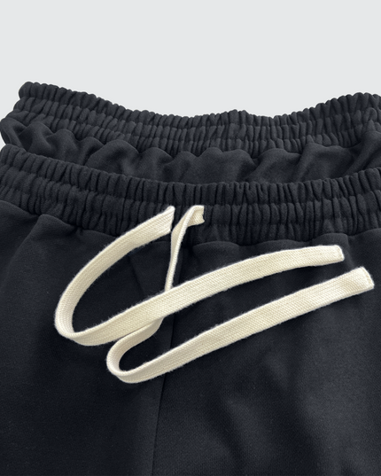 Doubled elastic waistband with cream drawcord