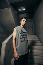 Grommet Tank Editorial